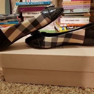 Burberry Flats